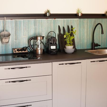 Stay At Smilla - Boutique Apartments Mit Kueche - Parken - Klima - Netflix - Waschmaschine Wiesbaden Exteriör bild