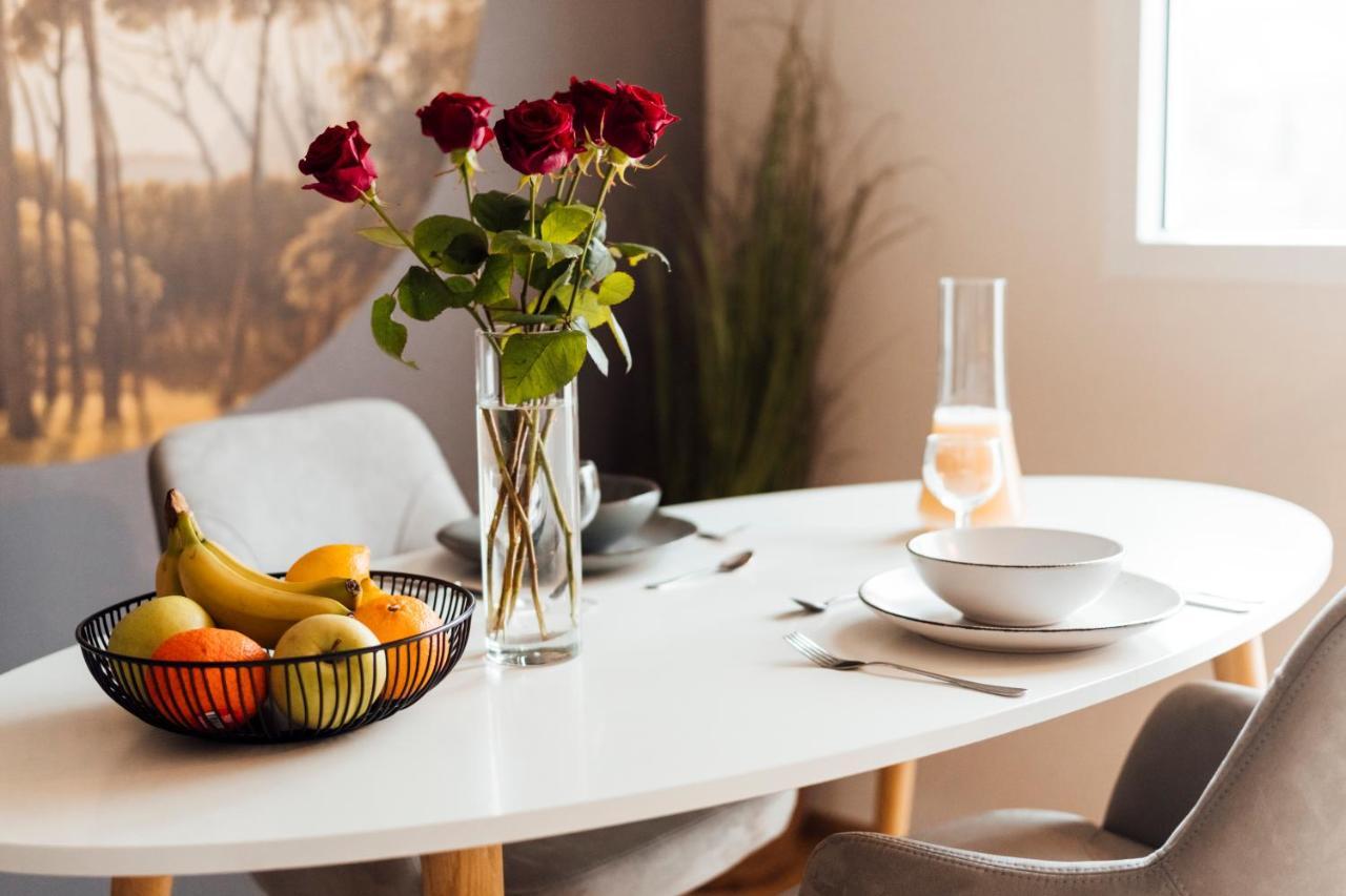 Stay At Smilla - Boutique Apartments Mit Kueche - Parken - Klima - Netflix - Waschmaschine Wiesbaden Exteriör bild