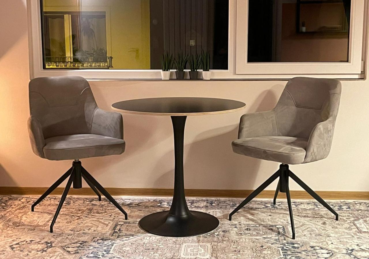 Stay At Smilla - Boutique Apartments Mit Kueche - Parken - Klima - Netflix - Waschmaschine Wiesbaden Exteriör bild