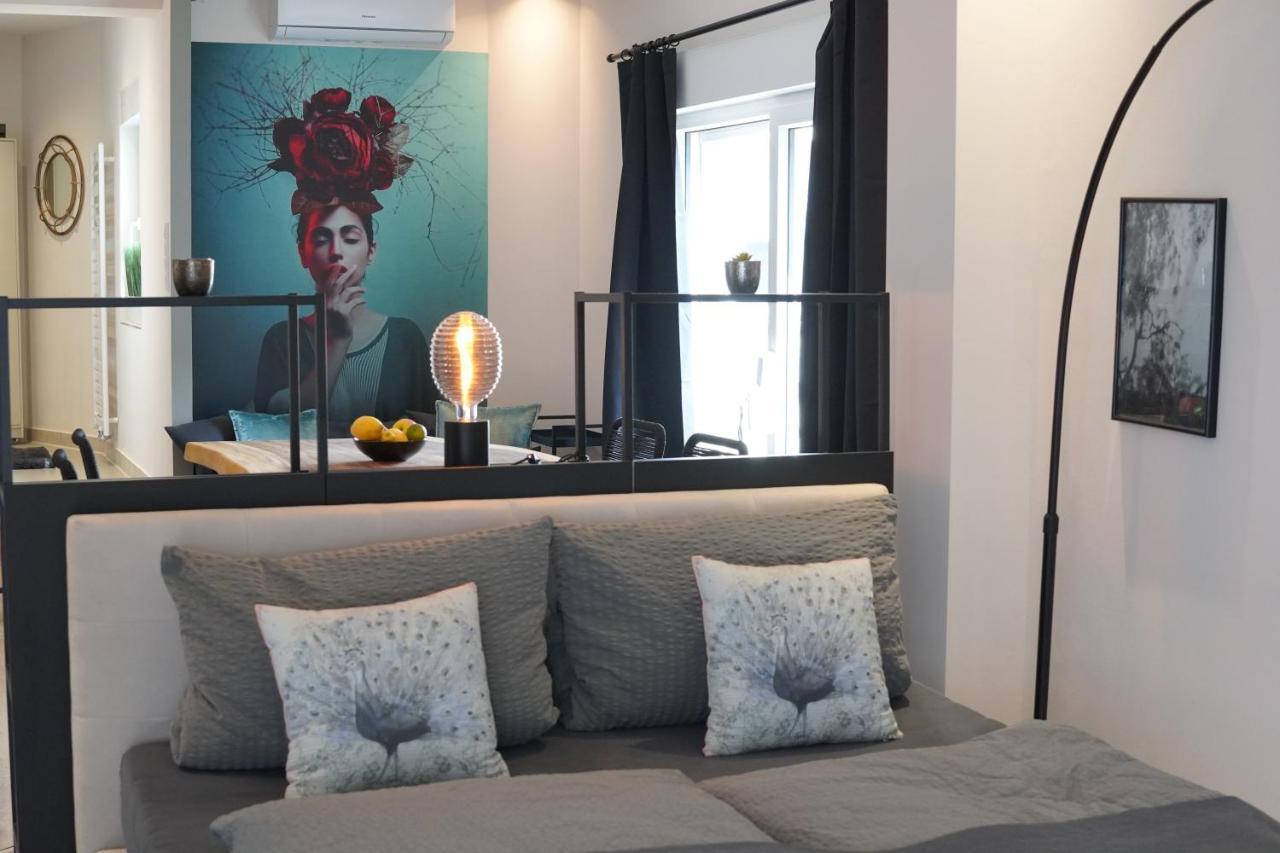 Stay At Smilla - Boutique Apartments Mit Kueche - Parken - Klima - Netflix - Waschmaschine Wiesbaden Exteriör bild