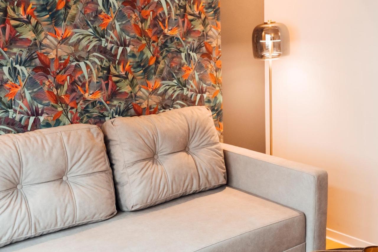 Stay At Smilla - Boutique Apartments Mit Kueche - Parken - Klima - Netflix - Waschmaschine Wiesbaden Exteriör bild
